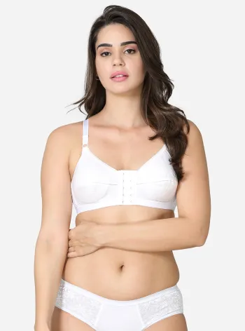 VSTAR MIA Soft, Comfortable & Skin-Friendly Women's Cotton Regular Bra with  Double Layered Cups, Trim Lace at Neck, Seamed Front and Adjustable Straps